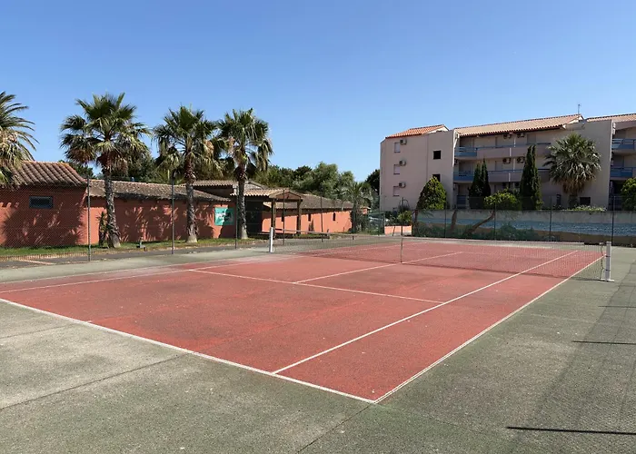 T3 duplex malibu village pass piscine en supplément 2 a 8 personnes